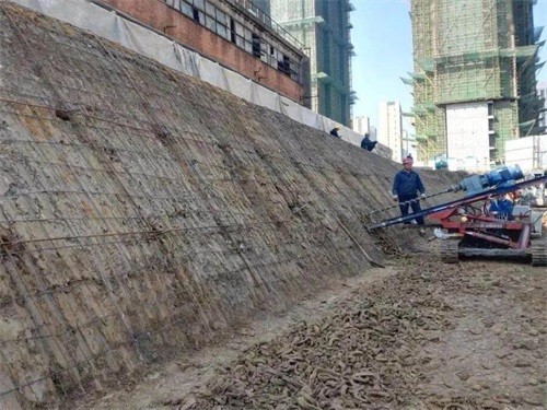 丽江建筑边坡支护