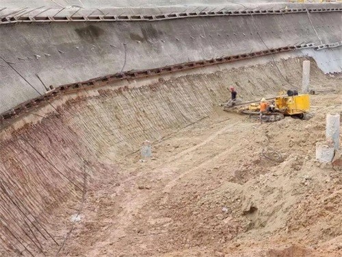 丽江基坑边坡加固