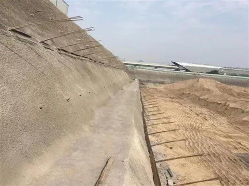 丽江河道边坡加固
